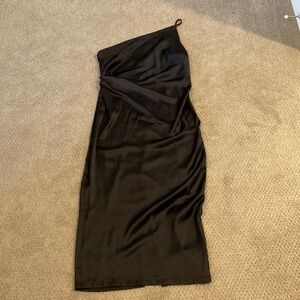 Petal & Pup Black Midi Dress